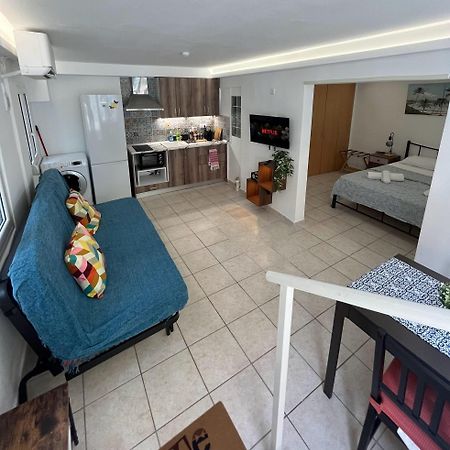 Skg Retreat Emerald - 5Min Walk From Seafront Thessaloniki Buitenkant foto