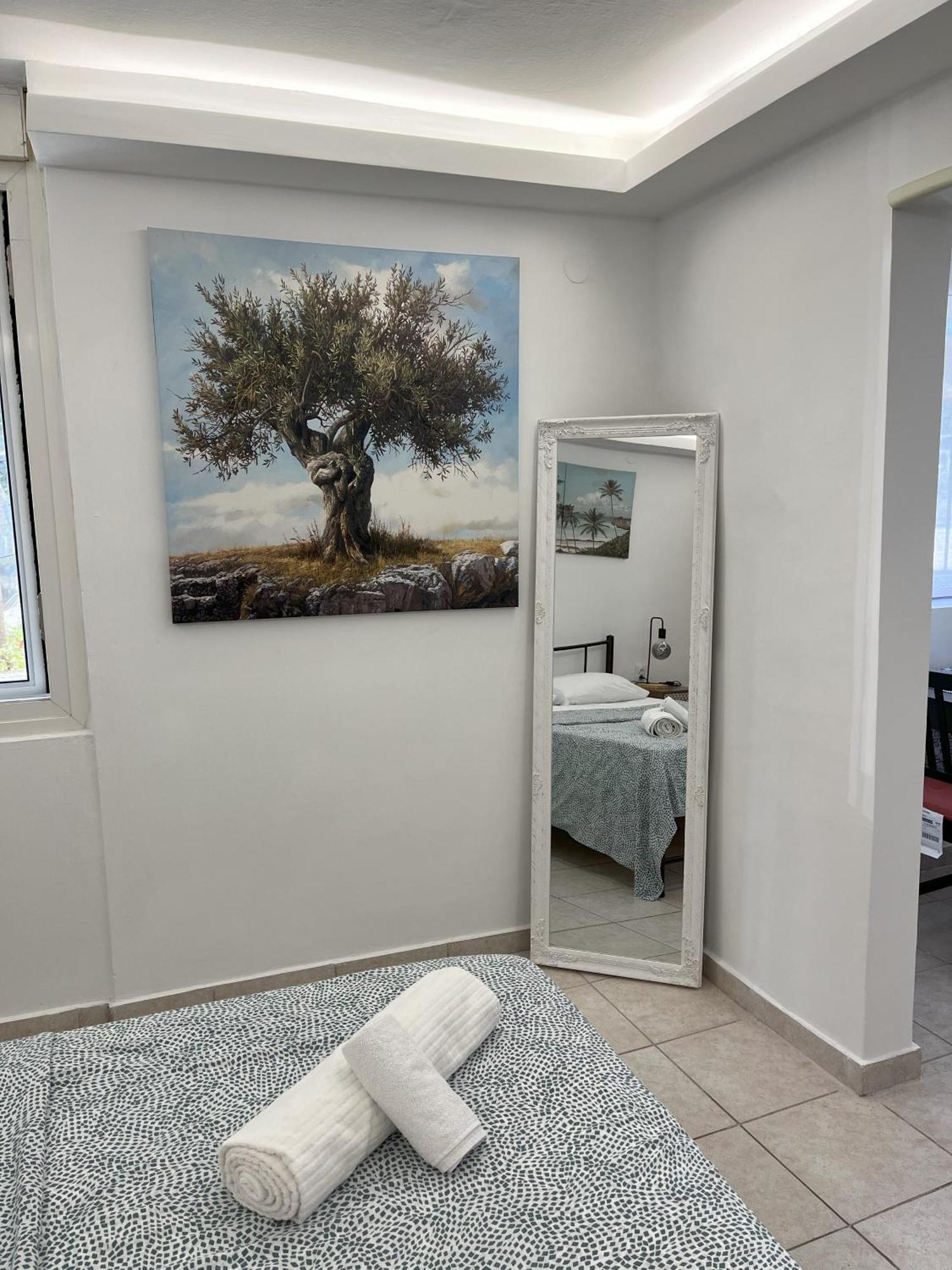 Skg Retreat Emerald - 5Min Walk From Seafront Thessaloniki Buitenkant foto